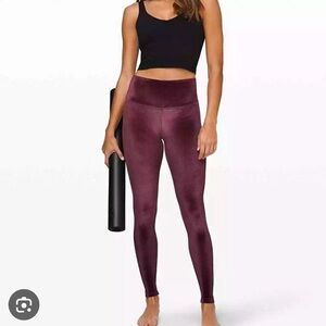 Lululemon mauve velvet leggings Size 4